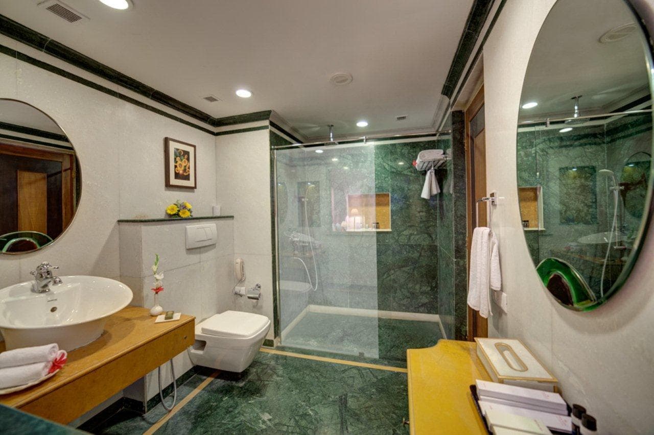 Super Deluxe Room view 3