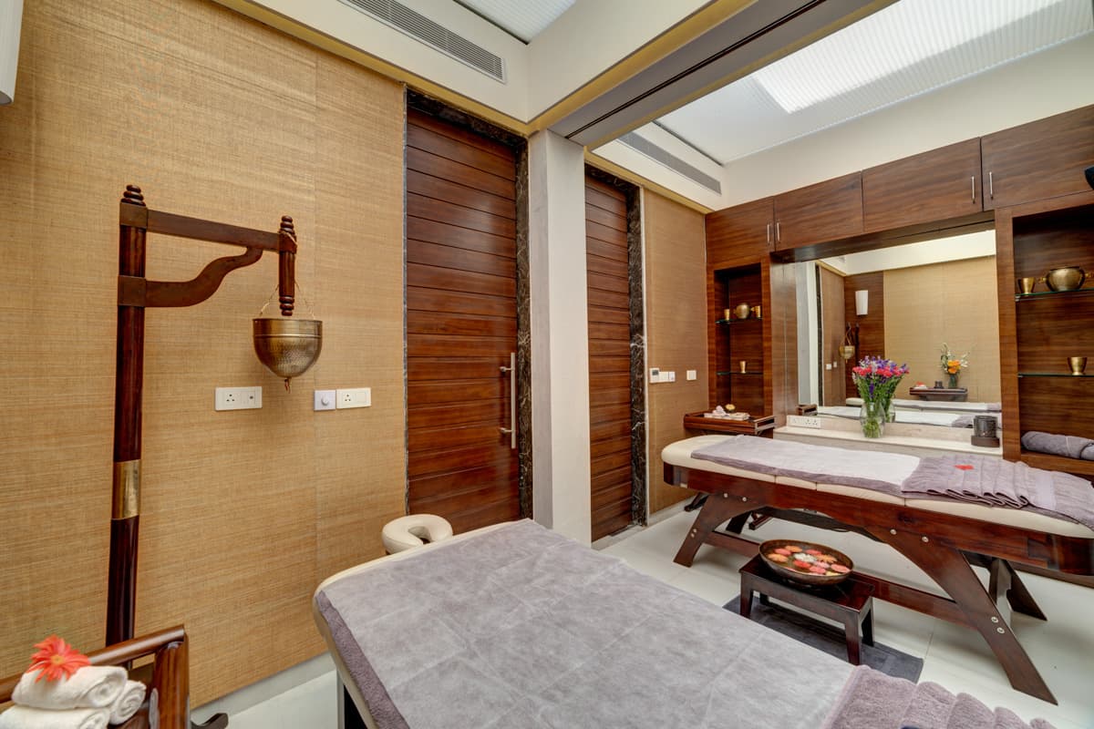 Twin treatment suite